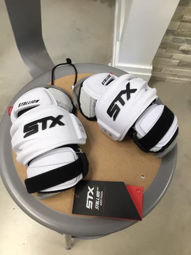 Large Adult STX Stallion 900 Arm Pads (New)
