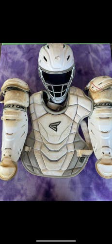 Youth Easton Gametime Catcher's Set (Used)