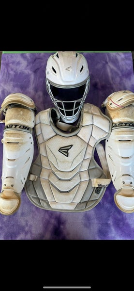 Youth Easton Gametime Catcher's Set (Used)