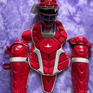 Intermediate All Star Top Star Catcher's Set (New)