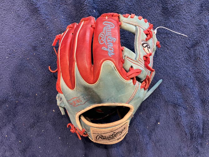Blue Rawlings Heart of the Hide RH Infield Baseball Glove 11.5" (Used)
