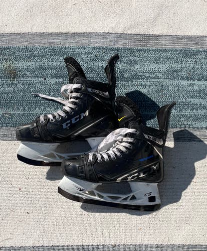2021 CCM RibCor 100k Pro Hockey Skates Regular Width Pro Stock Size 4.5 (Used)