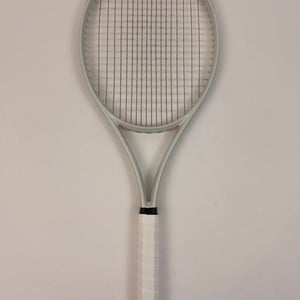 Wilson Shift 99 Pro, 4 3/8 Excellent 9.5/10