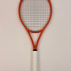 Wilson Clash 100 V2 Earth Day Limited Edition, 4 3/8 Excellent 9/10