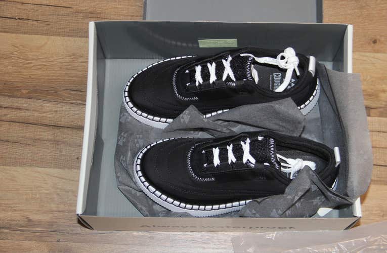 NEW COUGAR Sayah Womens Sneaker 7  US Black/white