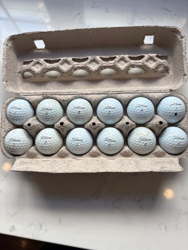 Titleist Pro V1 Balls 12 Pack (1 Dozen) (Used)