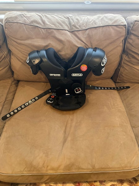 Large Youth Battle Shoulder Pads (Used)
