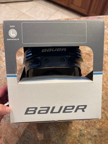 Large Bauer 4500 Helmet Pro Stock (New)