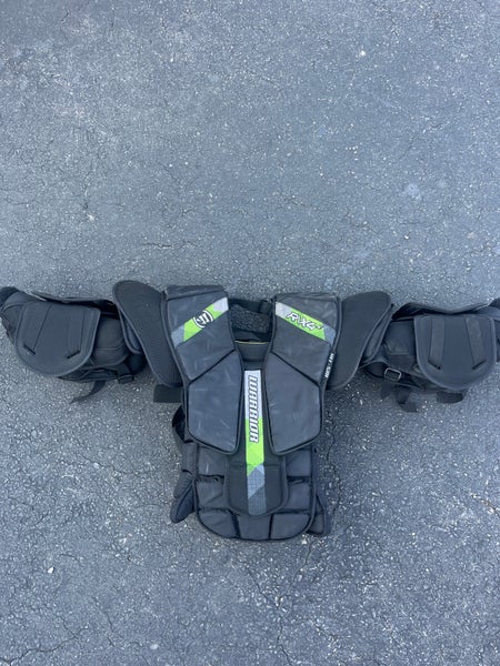 Small / Medium 2023 Warrior RITUAL X4 E Goalie Chest Protector (Used)