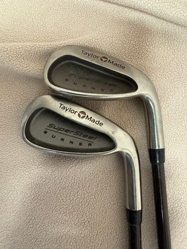 Men's TaylorMade Supersteel burner Right Handed Iron Set Regular Flex Graphite Shaft (Used)