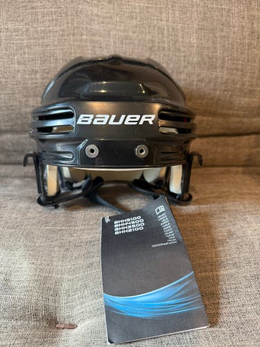 Small Bauer 4500 Helmet (New)