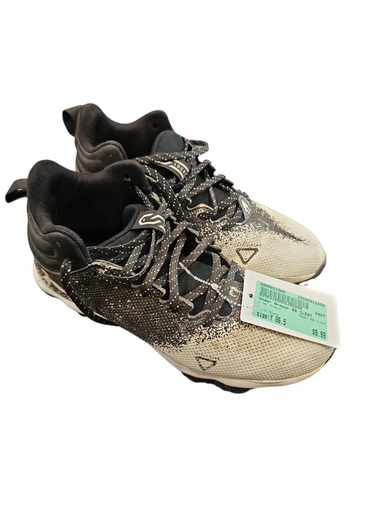 Used Under Armour BB CLEAT BB/SB Cleats Black Youth 06.5 11850-S000021505