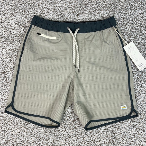 Vuori Shorts Mens Small Gray Banks Beachsand Slub Stripe Performance Swim New