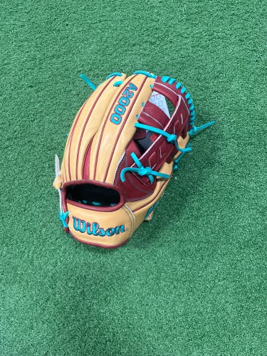 Wilson A2000 RH 1716 11.5 Brand new