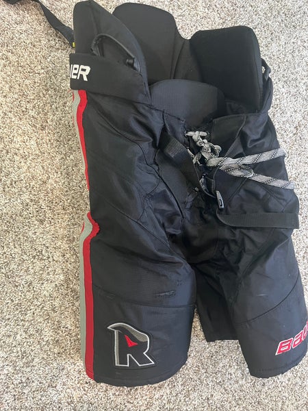 Intermediate XL Bauer Hockey Pants (Used)