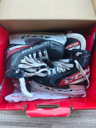 CCM JetSpeed FT485 Hockey Skates Regular Width 13 (Used)