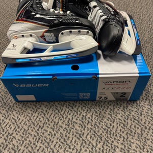 2025 Bauer Vapor FlyPro Skates 7.5 (New) Fit 2