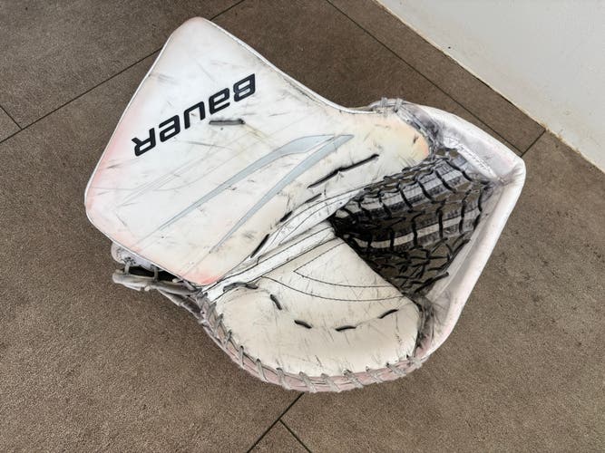 2024 Bauer Vapor Hyperlite 2 Regular (Used)