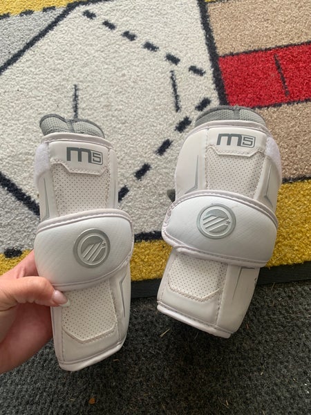 Medium Adult Maverik M5 Arm Pads (Used)