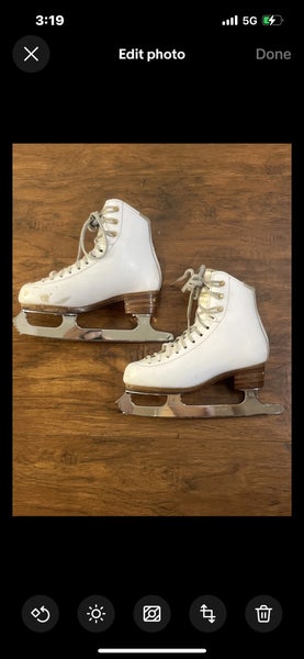 Jackson Competitor Ice Skates Size 2B Blade 8 1/4