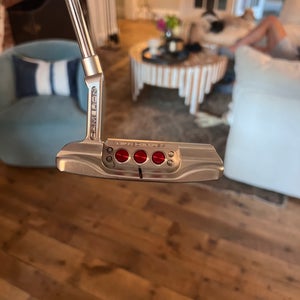 Silver Unisex 2025 Scotty Cameron Studio Style Newport Blade Right Handed Putter Uniflex 34" (Used)