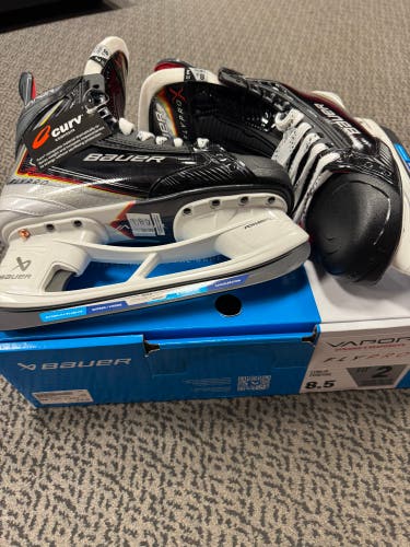 2025 Bauer Vapor FlyPro Hockey Skates 8.5 (New) Fit 2