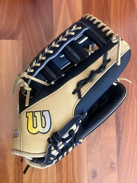 Wilson A2000 1810 Outfield Baseball Glove 12.75" (Used) RHT