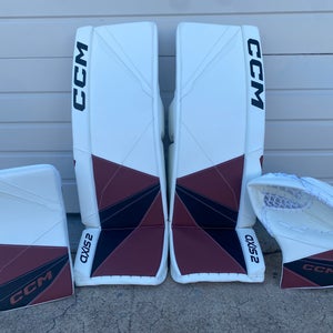 CCM AXIS 2 Pro Stock Goalie Pads and Glove Set PROSVETOV COYOTES 7781