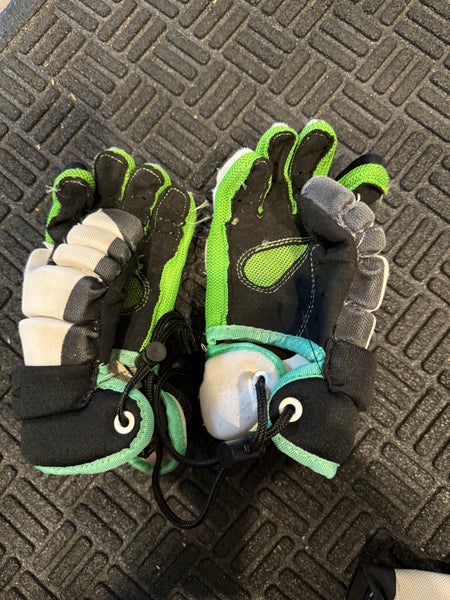 STX Cell 100 Lacrosse Gloves 8" (Used)