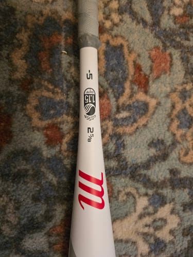 Basically new Marucci CAT8 Alloy USSSA Certified Bat (-5) 32/27 Drop 5