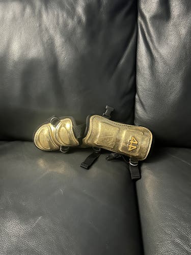 Gold Senior 44 Pro Shin Guards (Used)