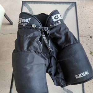 Men's Senior Small CCM 192 Hockey Pants (Used)
