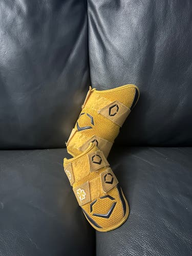 Yellow Senior EvoShield Leg guard Elbow Protection (Used)