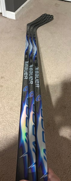 Senior Bauer Vapor FlyLite Right Handed Hockey Stick P92 (New)