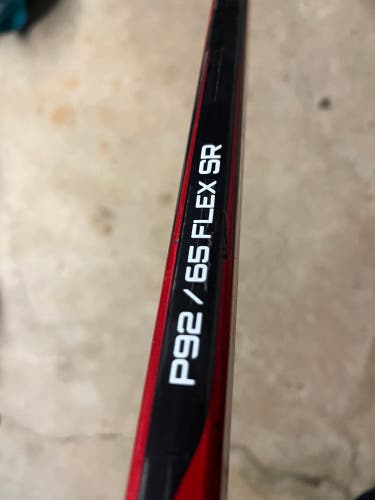 Senior Bauer Vapor Hyperlite 2 Left Hand Hockey Stick P92 Pro Stock (Used)