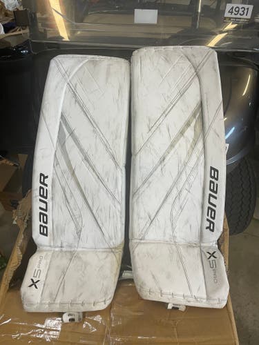 2023 Small Bauer Vapor X5 Pro Goalie Leg Pads (Used)