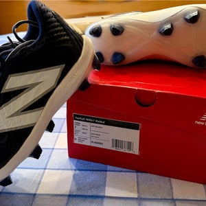 Blue Men's Size M 7.0 (W 8.0) New Balance 4040v7 Low Top Molded Cleats (New)