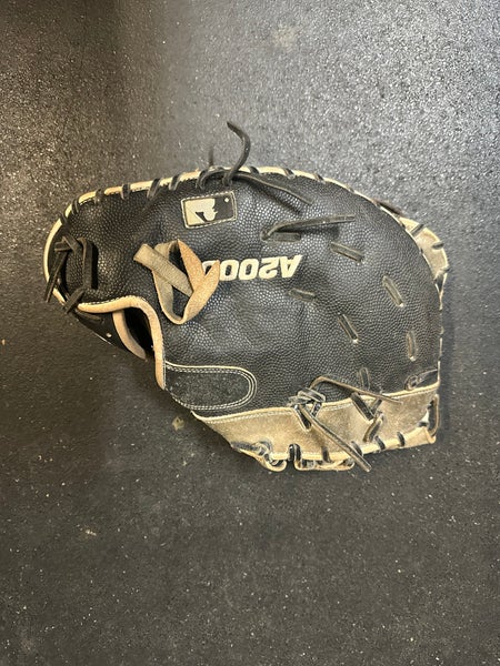 Wilson A2000 RH First Base Baseball Glove 12.5" (Used)