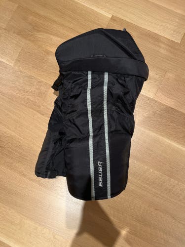Pro Stock Bauer Nexus Lite Pants Black Senior Medium LA Kings