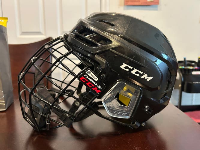 Small CCM Tacks 210 Helmet (Used)