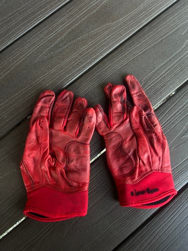 XL AXE Batting Gloves (Used)