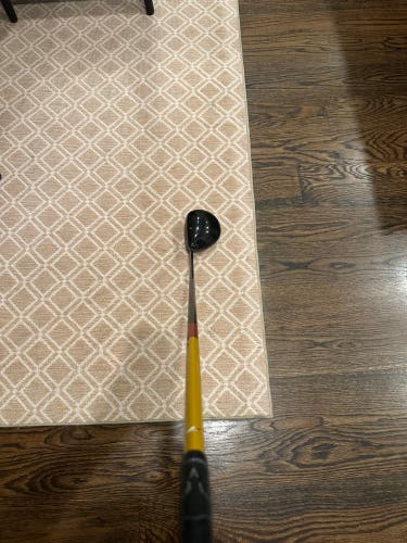 Men's 2007 TaylorMade R7 Superquad TP Right Handed Driver Stiff Flex 10.5 Loft (Used)
