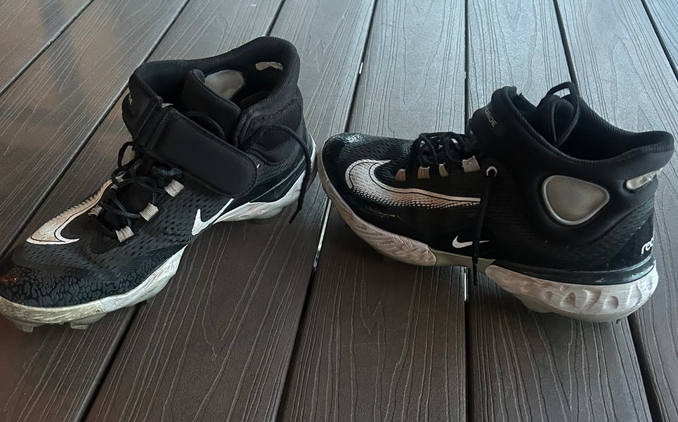 Black Men's Size M 12.0 (W 13.0) Adult Nike Nike alpha huarache elite 4 High Top Metal (Used)