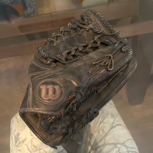 Wilson A1k RH Outfield Baseball Glove 12.25" (Used)
