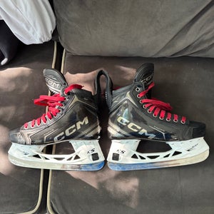 CCM Tacks XF Pro Hockey Skates Regular Width 6.5 (Used)