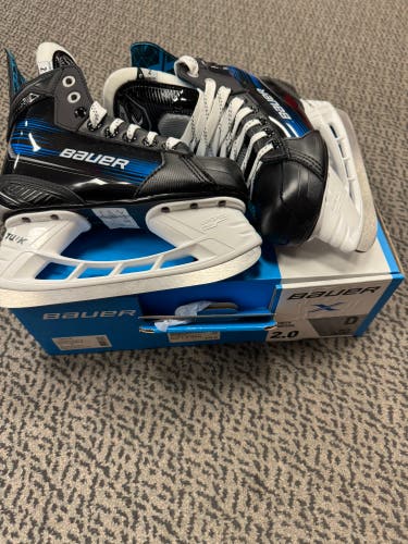 2025 Bauer Hockey Skates Regular Width Size 2 (New) D Width