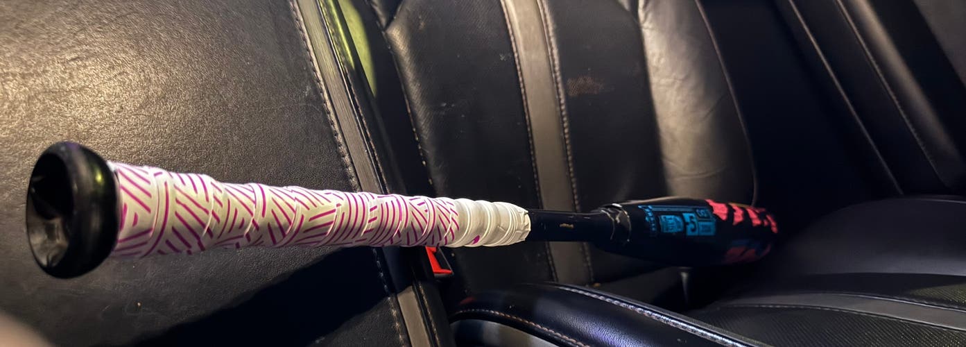 DeMarini Zoa Glitch Composite USSSA Certified Bat (-5) 26 oz 31" (Used)