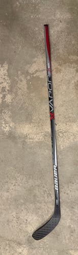 Intermediate Bauer Vapor X600 Left Hand Hockey Stick (New)