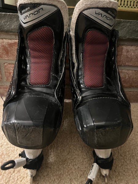 Bauer Vapor X700 Hockey Goalie Skates Size 4 (Used)