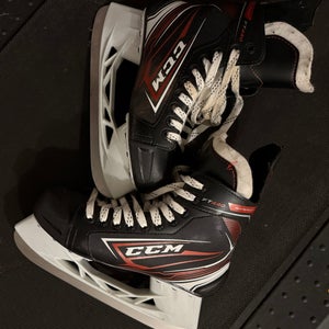CCM JetSpeed FT440 Hockey Skates Size 6 (New)